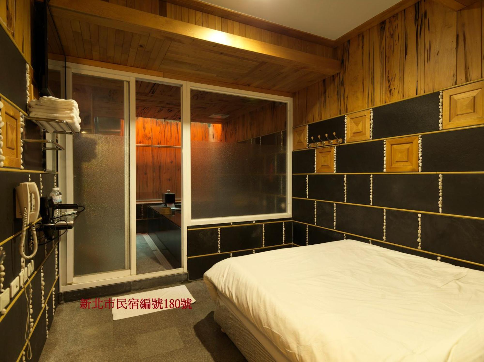 Sun Moon Bed& Breakfast Appartement Wulai Buitenkant foto