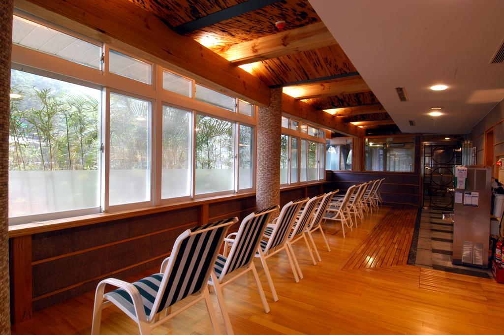 Sun Moon Bed& Breakfast Appartement Wulai Buitenkant foto