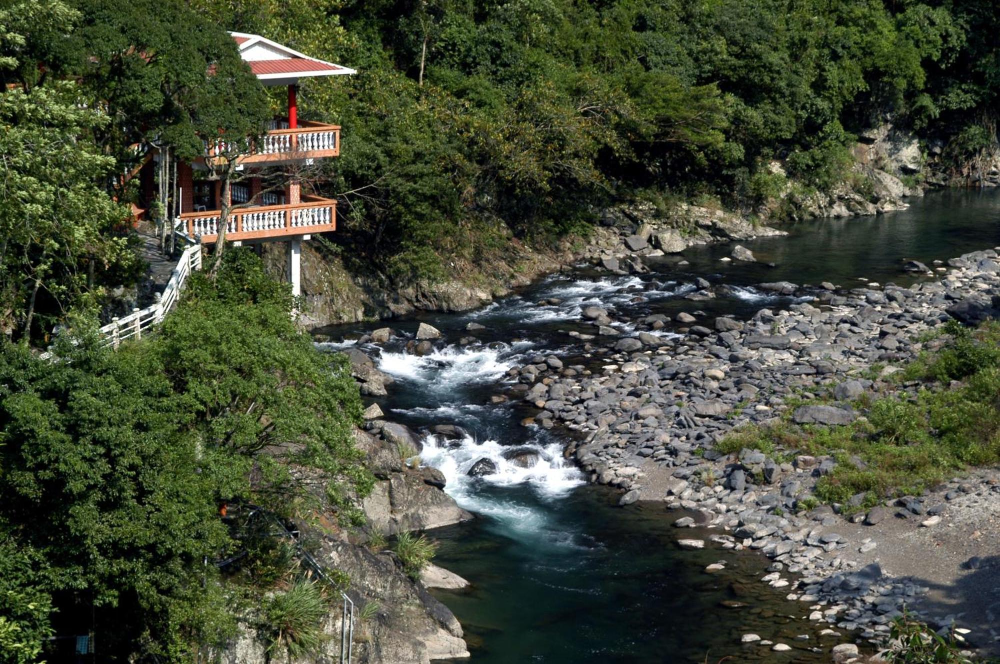 Sun Moon Bed& Breakfast Appartement Wulai Buitenkant foto